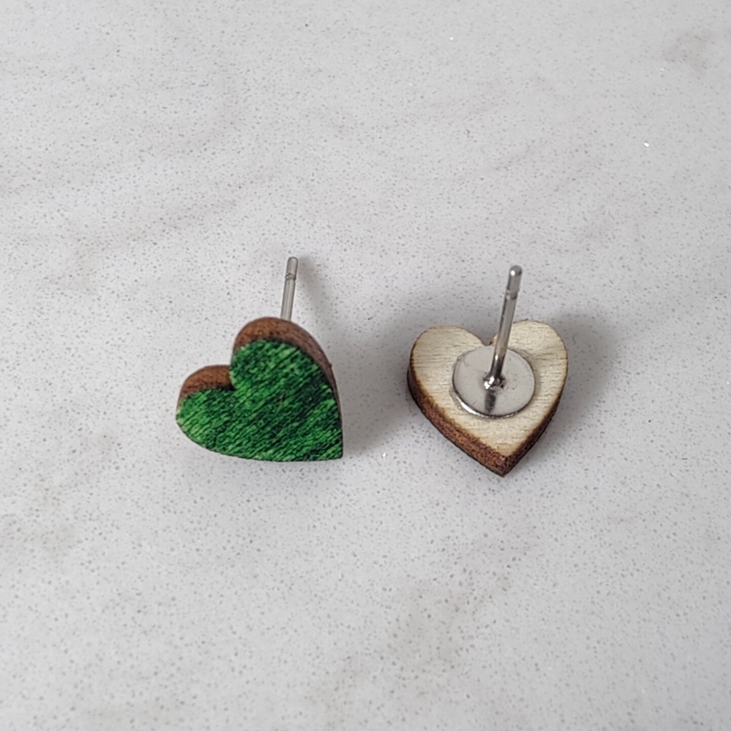 Minisydän - vanerikorvakorut, eri värejä - Image 2